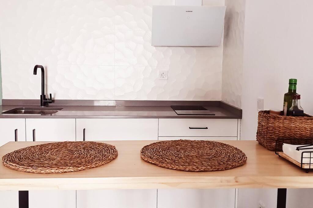 Serendipia: Tu Hogar En Este Blanco Pueblo Frigiliana Εξωτερικό φωτογραφία
